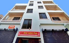 Hotel O Redwood Plaza